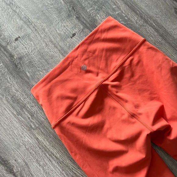 Lululemon alight leggings - Picture 3 of 7